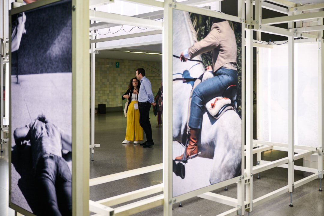 Bienal_Fotografia_Porto_Metro_S.Bento06